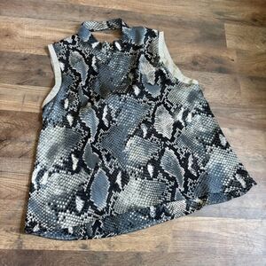 Gracia S Black Gray Silver Snakeskin Print Sleeveless Blouse Top Preppy Glam